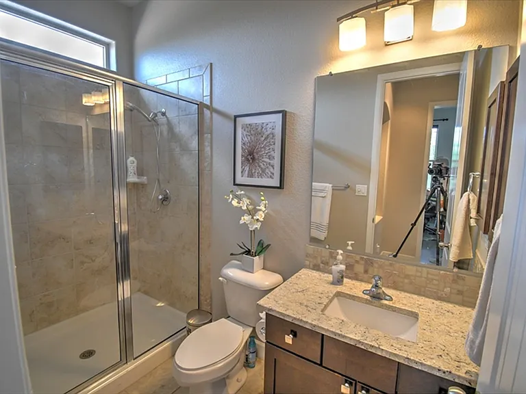 2815 Abeto Ln SE — Photo 11