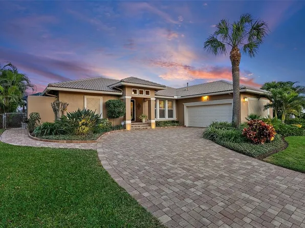 4851 Lansing St NE, Saint Petersburg, FL 33703