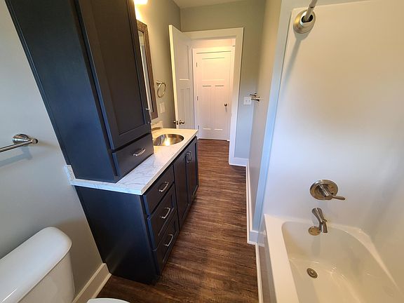 4th image of 2506 Clearbrook Dr