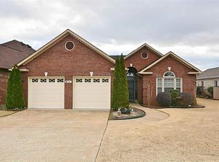 120 Paddington Grn SW, Huntsville, AL 35824
