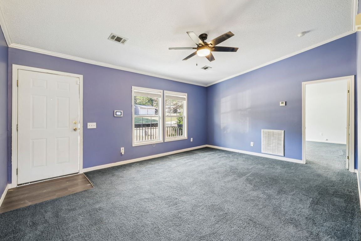 next background image