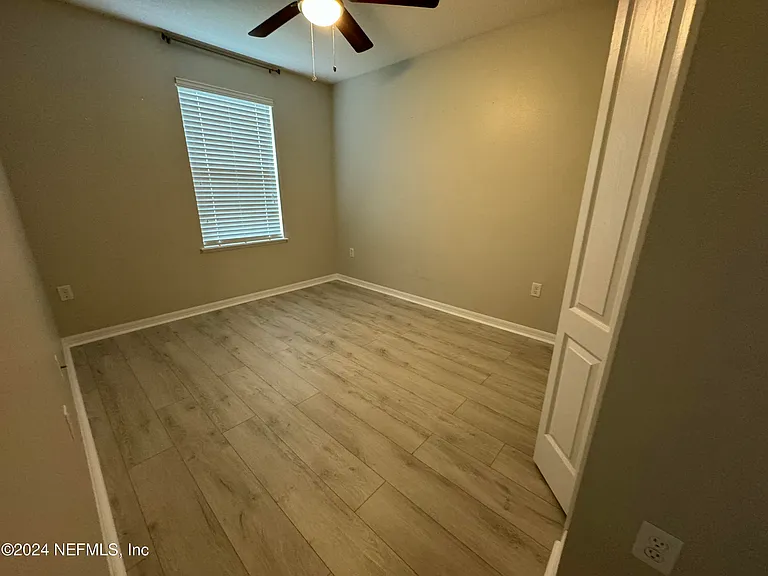 8224 Halls Hammock Ct — Photo 14