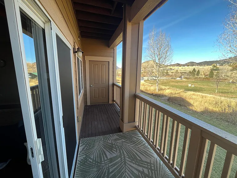 539 River View Dr #1304 — Photo 4