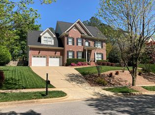 109 Middlecrest Way, Holly Springs, NC 27540