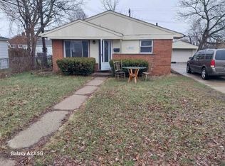 30147 Arbor Ct, Inkster, MI 48141