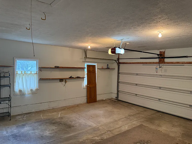 4669 Pinehurst Dr — Photo 23
