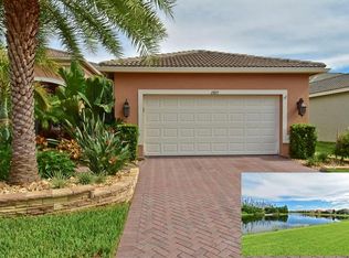 15825 Aurora Lake Cir, Wimauma, FL 33598
