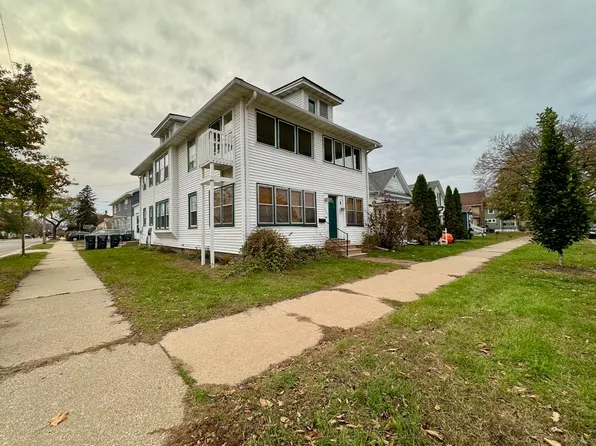 2003 Wood St, La Crosse, WI 54603