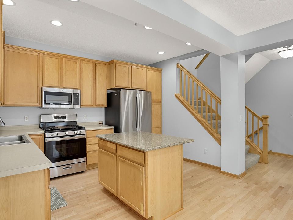 1st image of 15558 Eagle Ridge Rd #1305