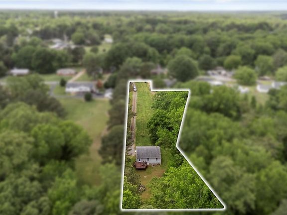 3rd image of 377 N Mullens Ln