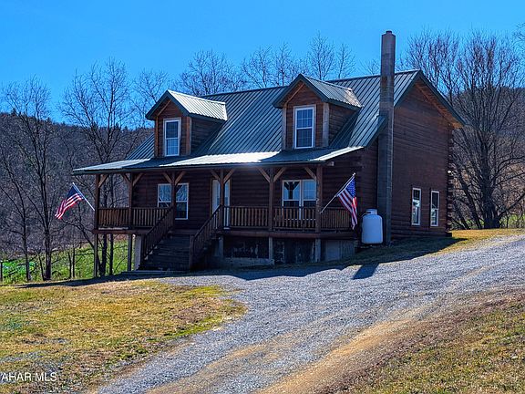 2nd image of 691 Texas Corner Rd