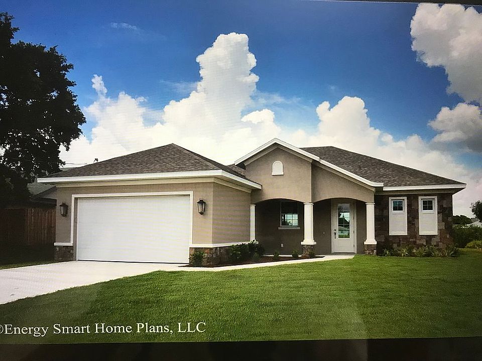 1st image of 418 SE 8th Pl