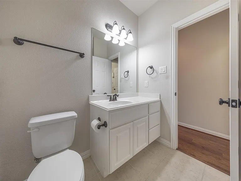 10406 Mossback Pine Rd — Photo 33