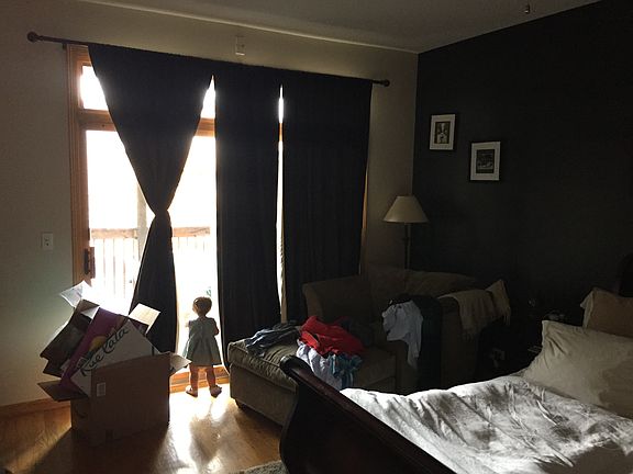 5th image of 630 W Wrightwood Ave APT 3E