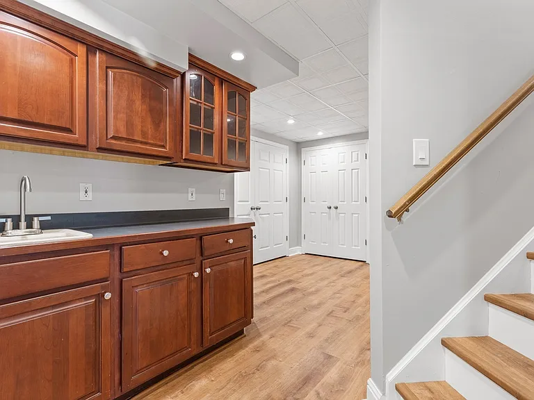 1526 Allison Dr — Photo 17