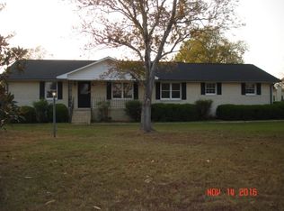 105 Fleetwood Dr, Fort Valley, GA 31030