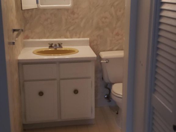 3rd image of 73 Henel Ave APT 8