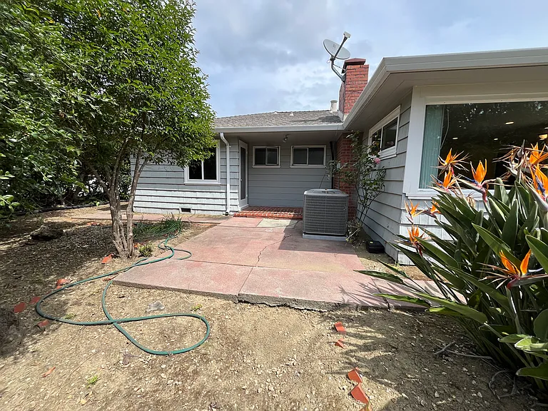 49 Meadow View Rd — Photo 18