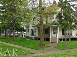 108 E Hurt St, Arrowsmith, IL 61722