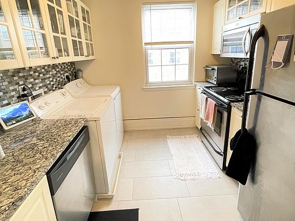 In-Unit Laundry