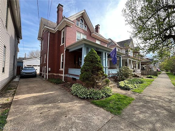 2nd image of 514 Warren St