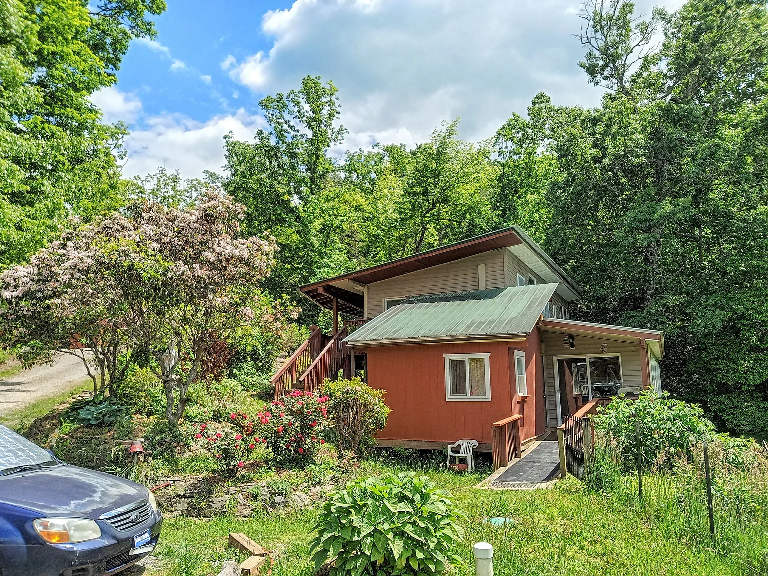 338 Heartwood Way — Photo 2
