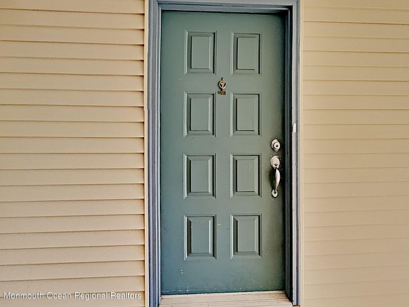 3rd image of 78 Marlowe Ct #78