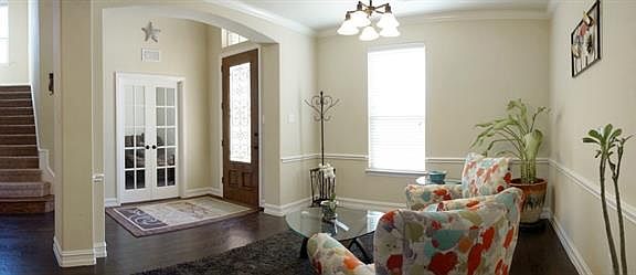 3rd image of 7016 Reatta Ct