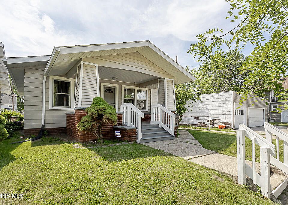 1st image of 516 Lodge Ave