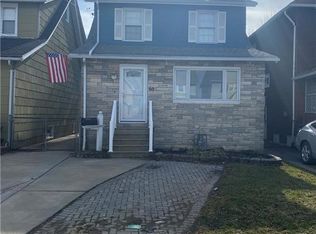 60 Henrietta Ave, Buffalo, NY 14207