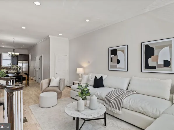 1419 Morris St, Philadelphia, PA 19145