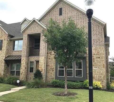 2nd image of 3121 Gaylord Dr