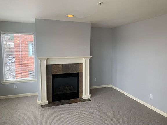 5th image of 528 3rd Ave W #Y22-401