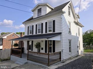 129 N Walnut St, Lewistown, PA 17044