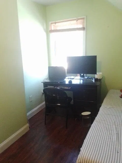 22 Browns Ave #1