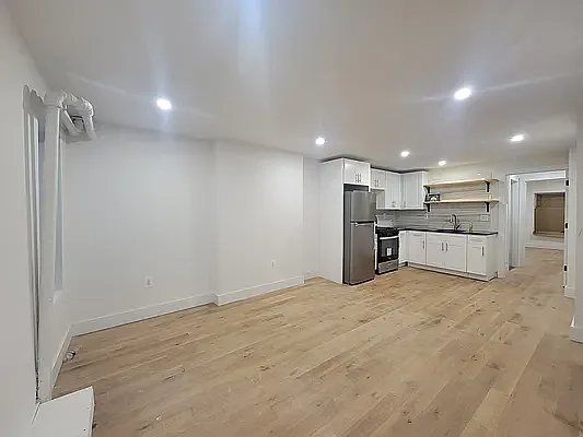 522 Putnam Ave #1C — Photo 5