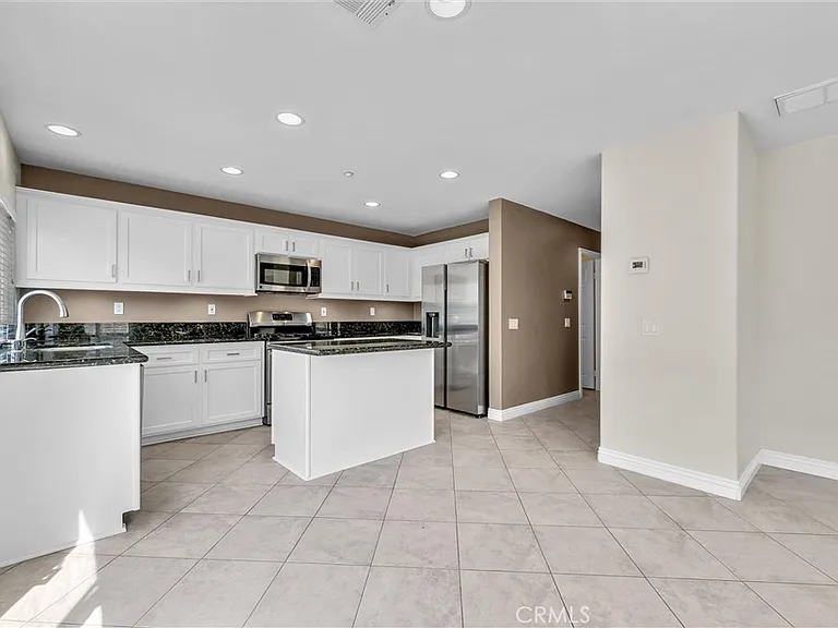 3650 Owl Pl — Photo 2