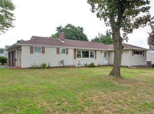 76 Vincent Dr, Newington, CT 06111