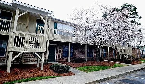 Cedar Trace Apartment Homes — Photo 21