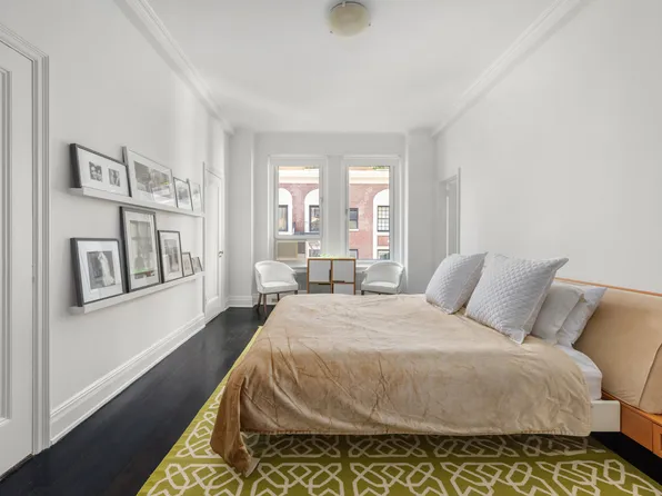 480 Park Avenue 14B image 10 of 11