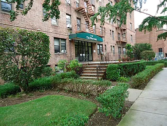 75-20 113rd Street