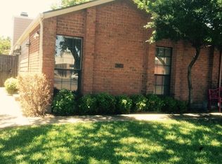 6336 Winton St, Dallas, TX 75214