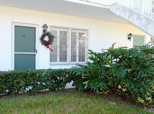 2800 Indian River Blvd, Vero Beach, FL 32960