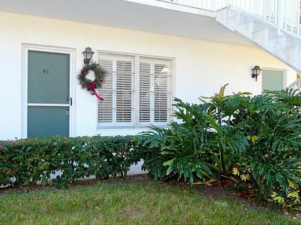 2800 Indian River Blvd, Vero Beach, FL 32960