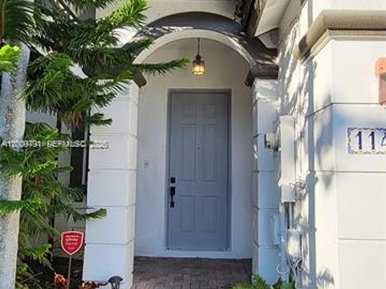11425 NW 76th Ter #Townhouse 0 — Photo 4