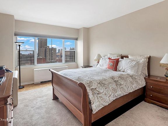 5th image of 340 E 64th St APT 19J