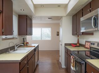 5240 N Camino De La Cumbre, Tucson, AZ 85750