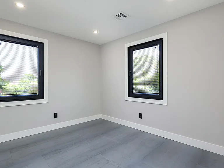 400 Knopf St #2 — Photo 23