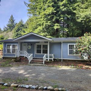 305 Dundas Rd, Crescent City, CA, 95531