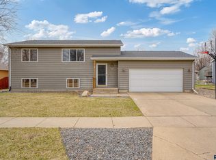 705 N Poplar Ave, Tea, SD 57064
